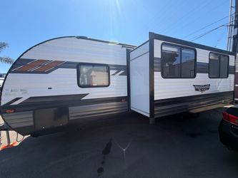 2022 Forest River Wildwood 2 bedroom Travel Trailer RV