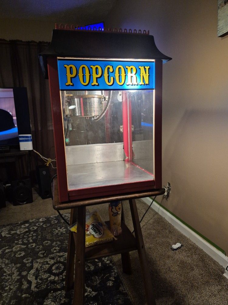 VINTAGE POPCORN MACHINE