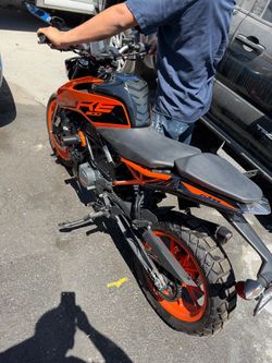 2020 Ktm  Duke 200