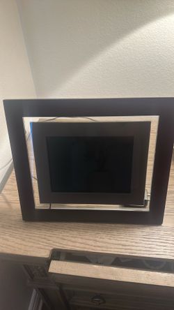 Brown, digital photo frame