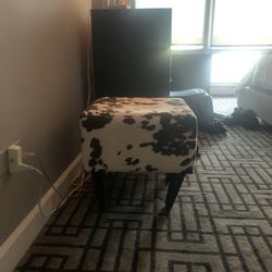 Foot Stool/ottoman