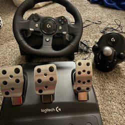 Logitech G920 Wheel With Pedals And Shifter