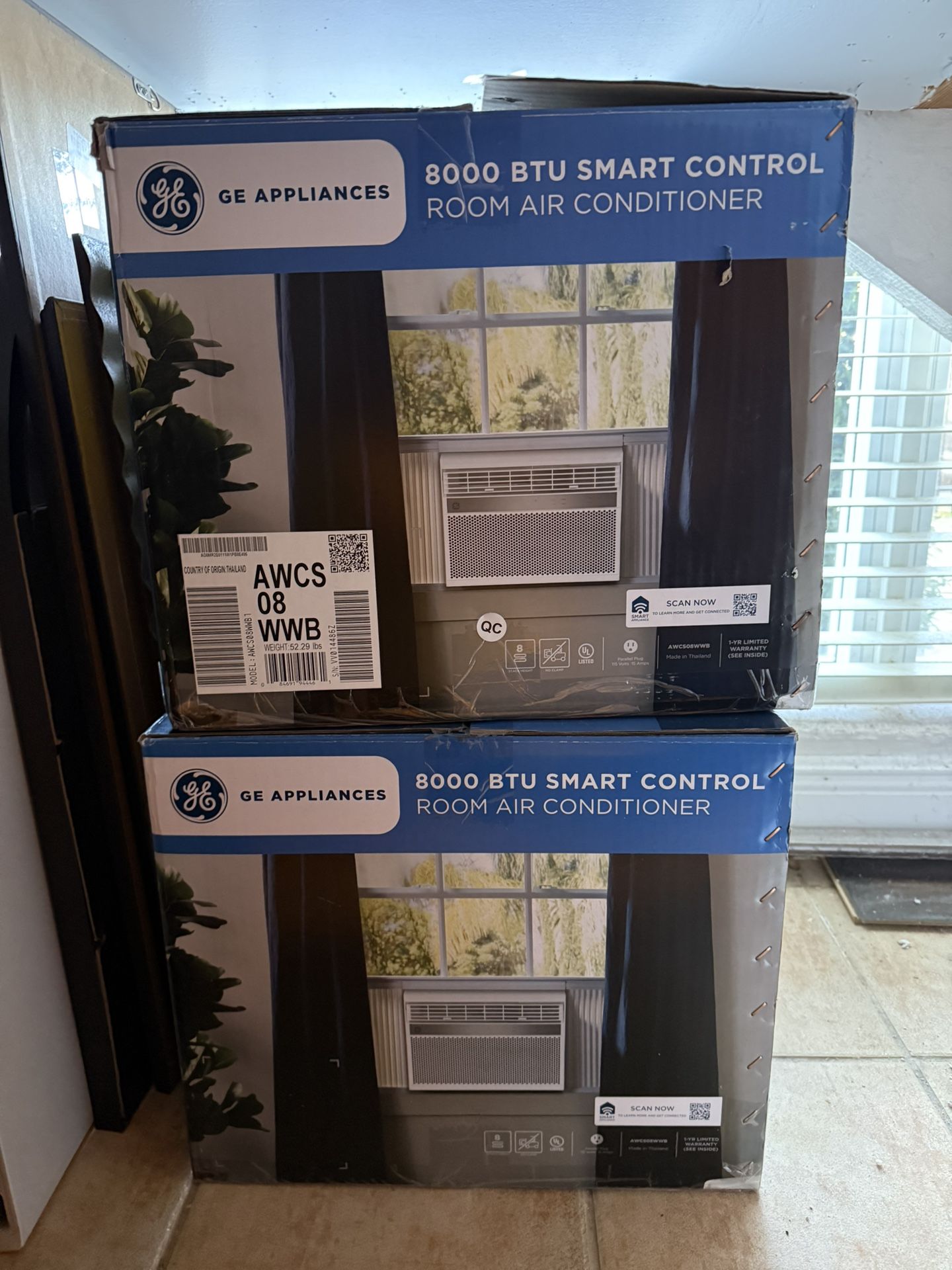 8000 BTU AC …. Like New