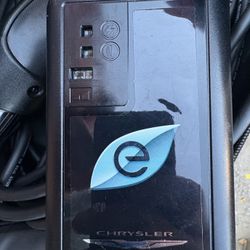 NEW OEM 2017-2024 Chrysler Pacifica Voyager Hybrid EV Charger W Bag 0(contact info removed)AB