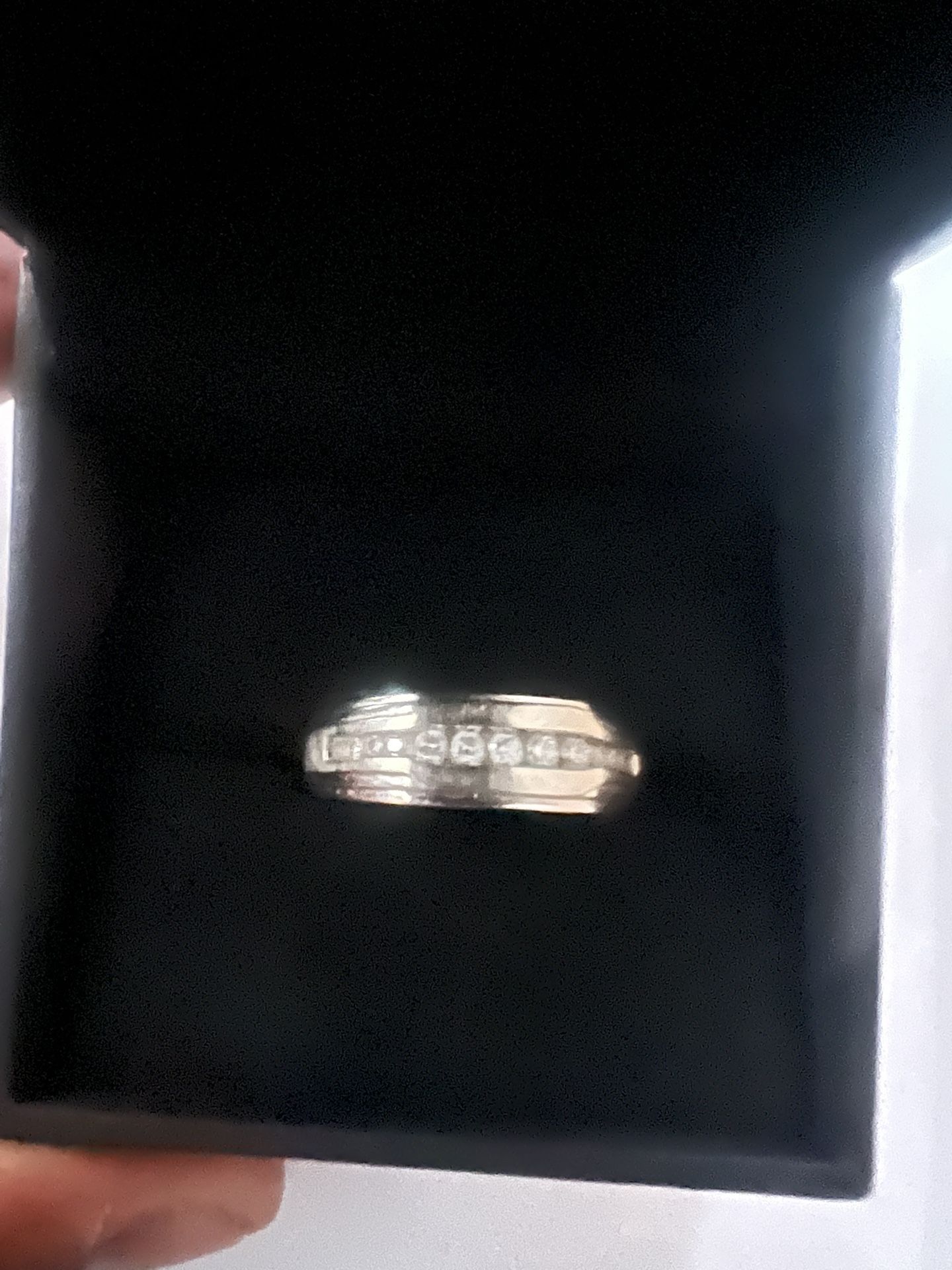 Men 14K White Gold And Diamonds Wedding Ring