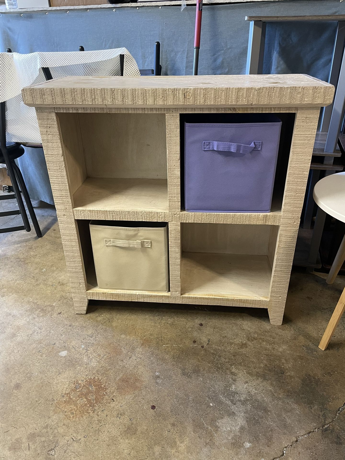 Nice Wood 4 Cube Storage With 2 Basket