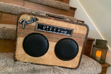 Custom made Fender suitcase amplifier
