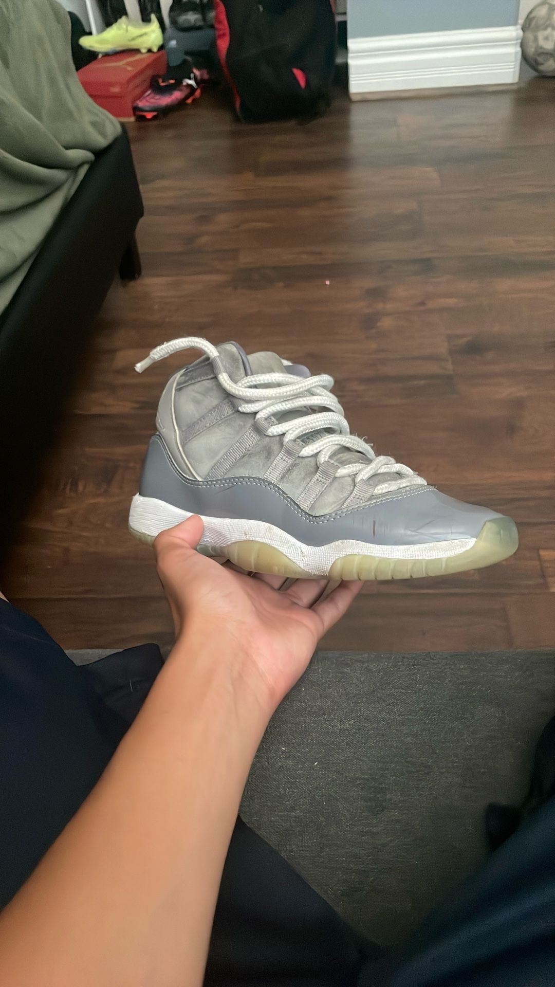 Jordan 11 Cools Grays