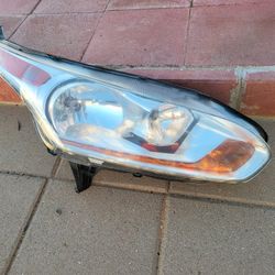 2014 - 2018 Ford Transit Connect Headlight Oem Passenger Side 