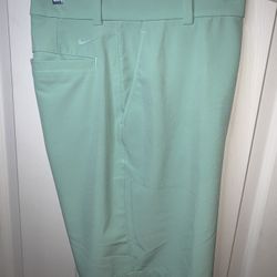 Men’s Nike Golf Shorts!!