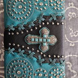 Women's Leather Trifold Wallet