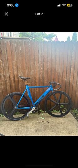 Fixie Unknown lv2 READ BIO