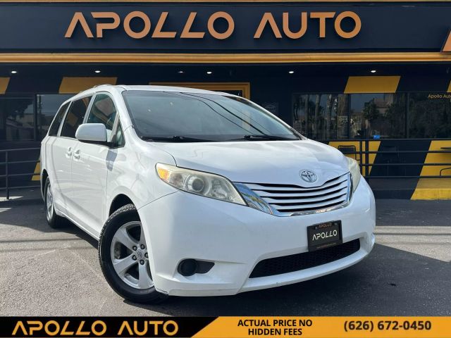 2015 Toyota Sienna