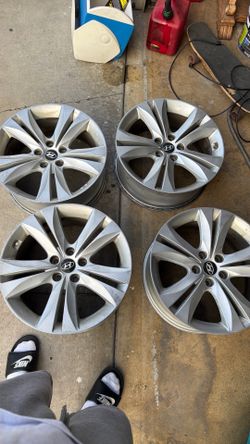 Stock rims for Genesis coupe