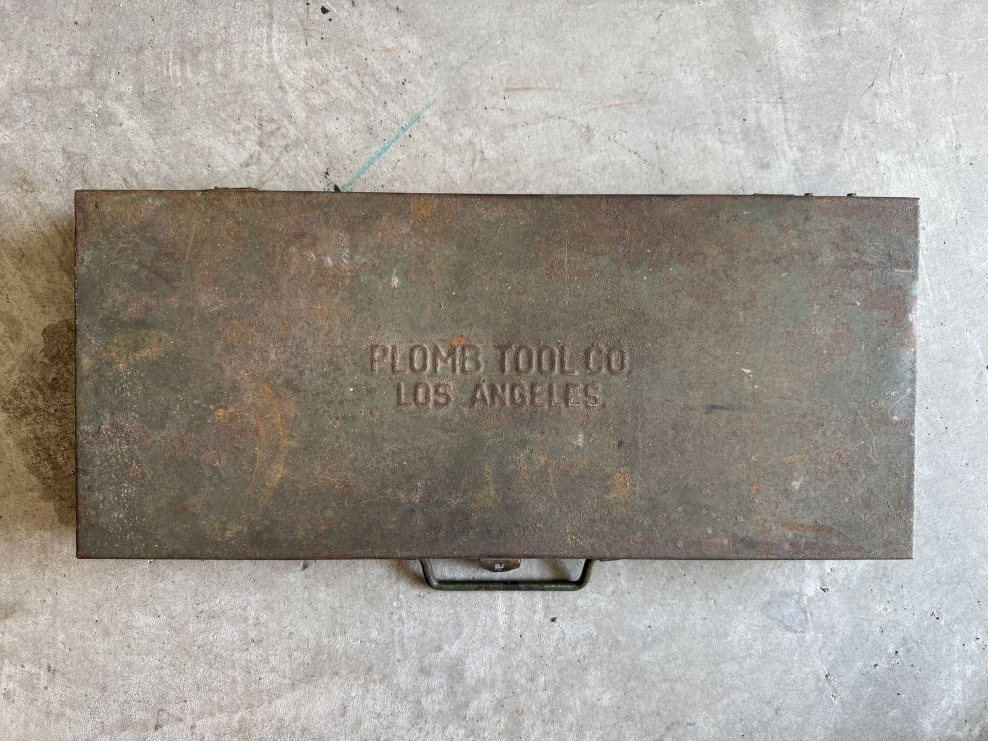 Plomb Tool Co Los Angeles Vintage WWII box
