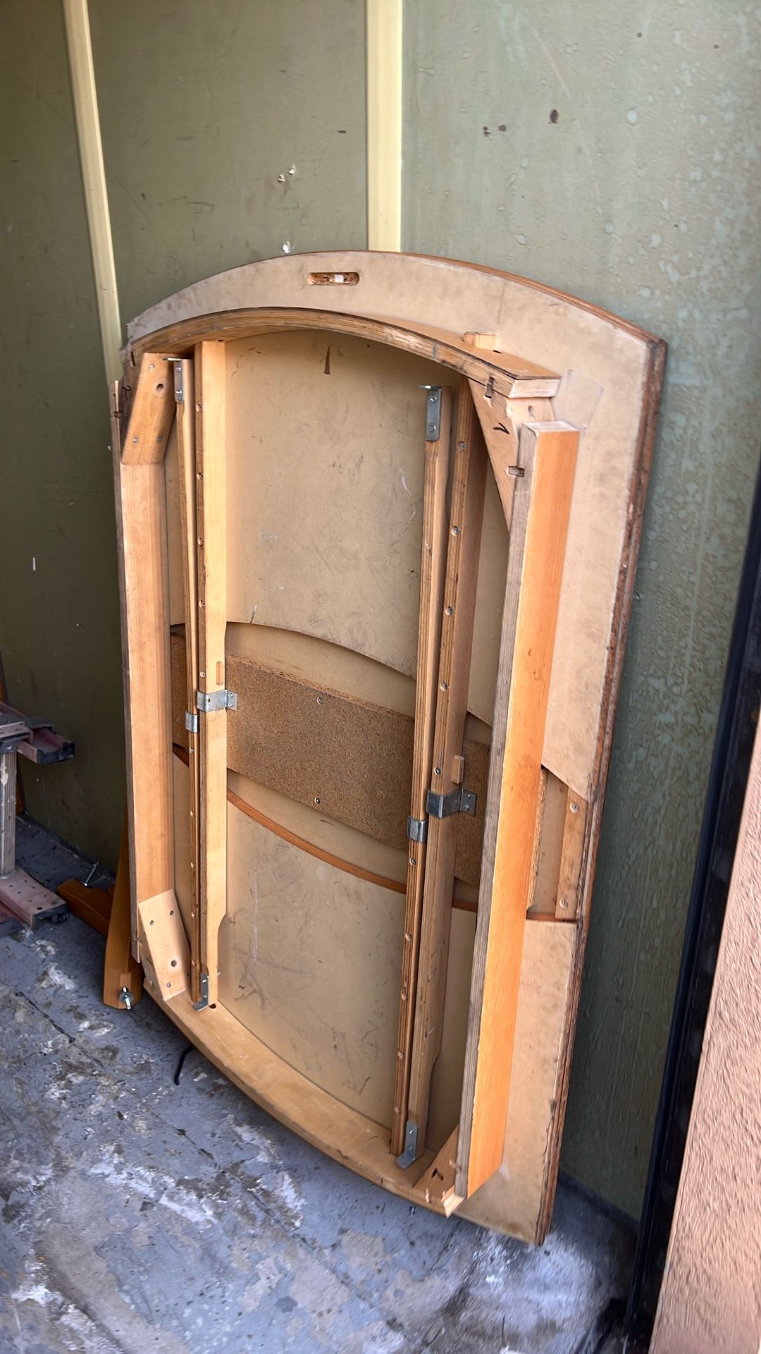 Complete Nice Black Table