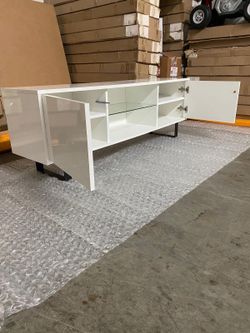 New Tv stand in the box