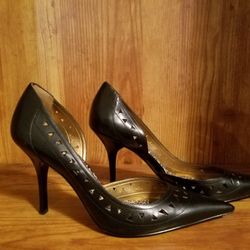 Guess Black Pumps