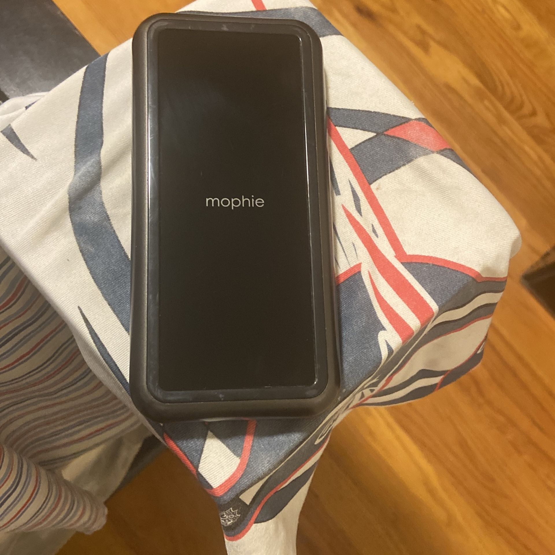 Mophie Charging for iPhone