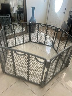 Convertible Pet Playpen / Puppy Pen – 6 Panel – Foldable & Expandable