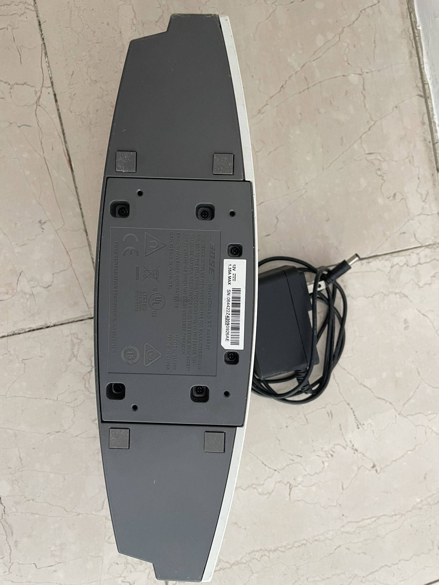 🔊 Bose SoundDock XT Speaker with Charger