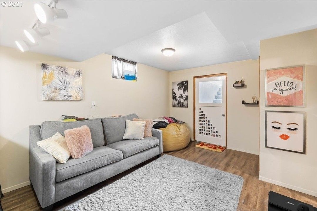 1 Bed 1Bath Apartment 