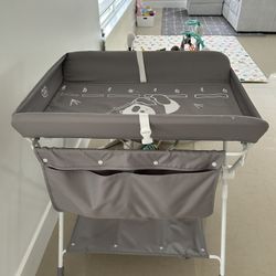 Changing Table - Portable Washable Foldable