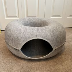 Cat Donut Tunnel