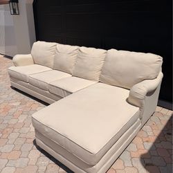 Basset Couch w/ Chaise Lounge