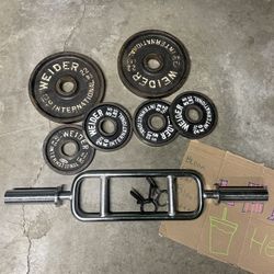 Curl/tricep Extension Bar And Weights