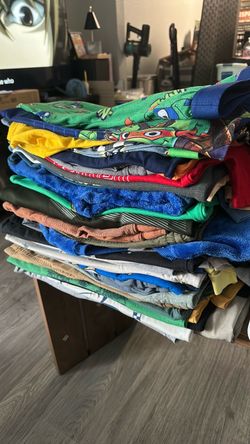 Med and Large of Boys Clothing SZ 8-10