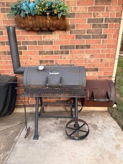 Smoker Grill on Wheels