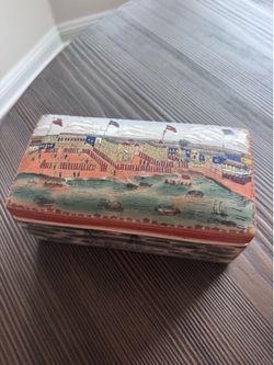 Ceramic container
