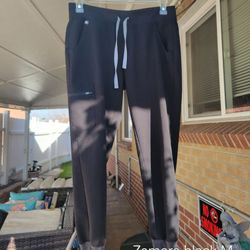 Figs black scrub pants M