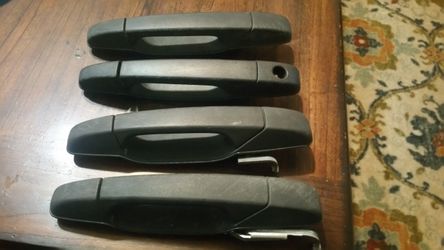 07-13 Tahoe. Yukon. Suburban. Avalanche. Silverado. Sierra door handles