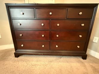Macy’s 3-Piece Bedroom Furniture Set: Dresser, Nightstand, Queen Sleigh Bed Frame (Espresso/Cherry Finish)