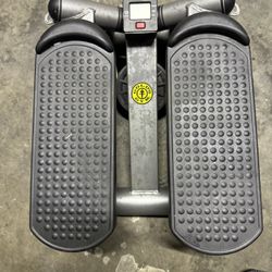 Exercise Steps (golds Gym)