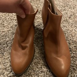 Vionic Size 9 Women’s Georgia Ortha-heel Ankle Boot 