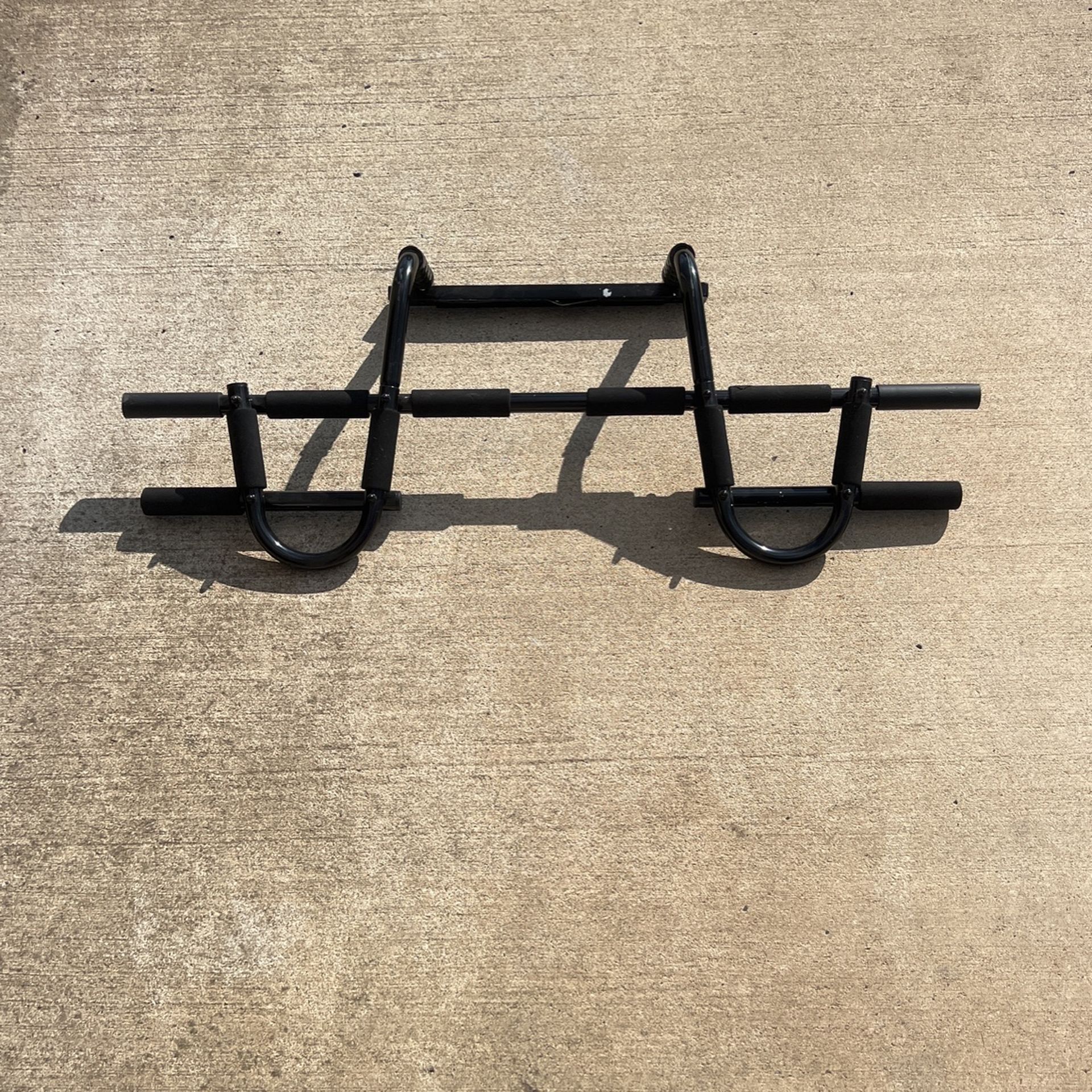 Pull Up Bar (Multi-use)