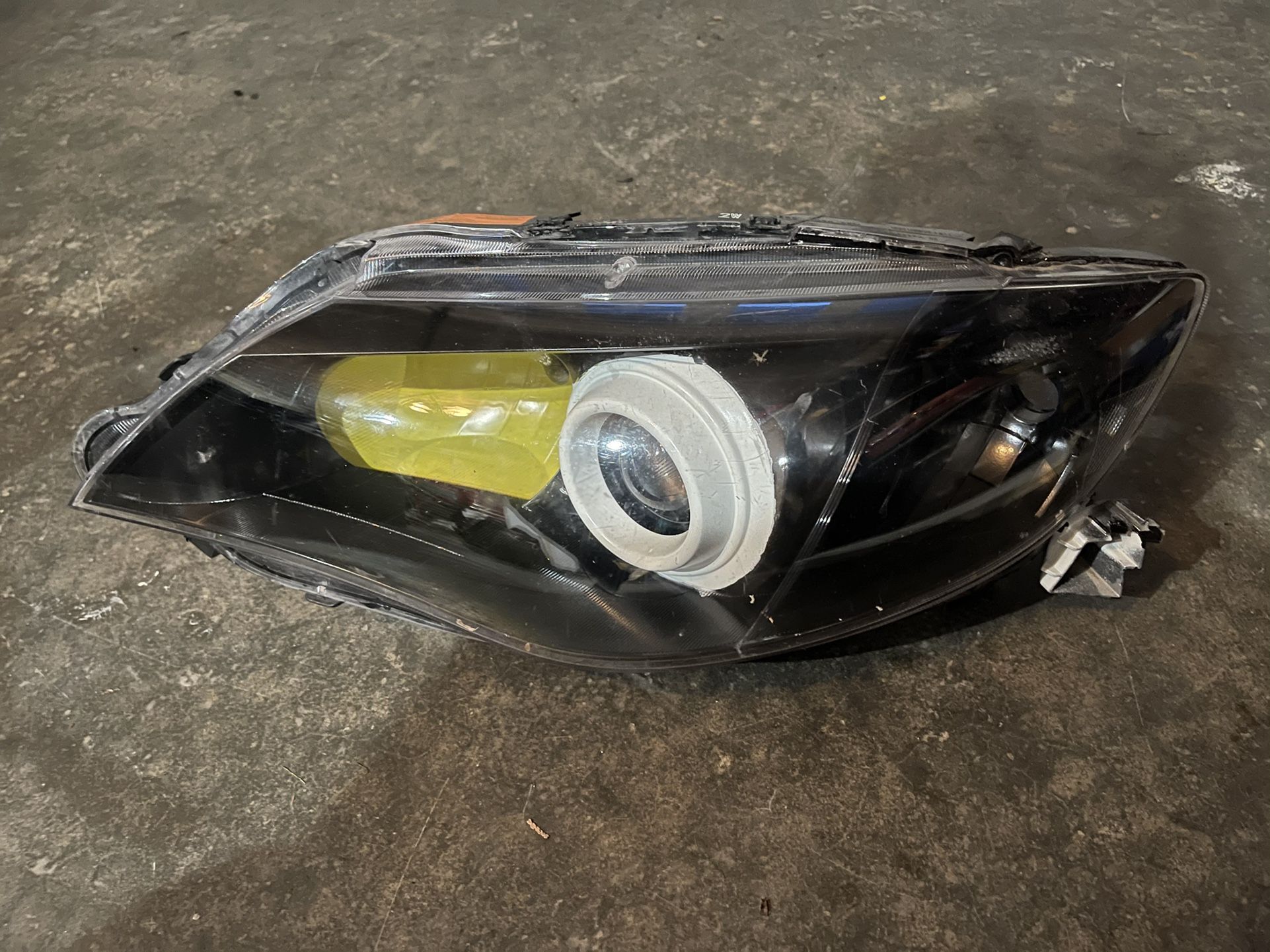 Sti Headlight