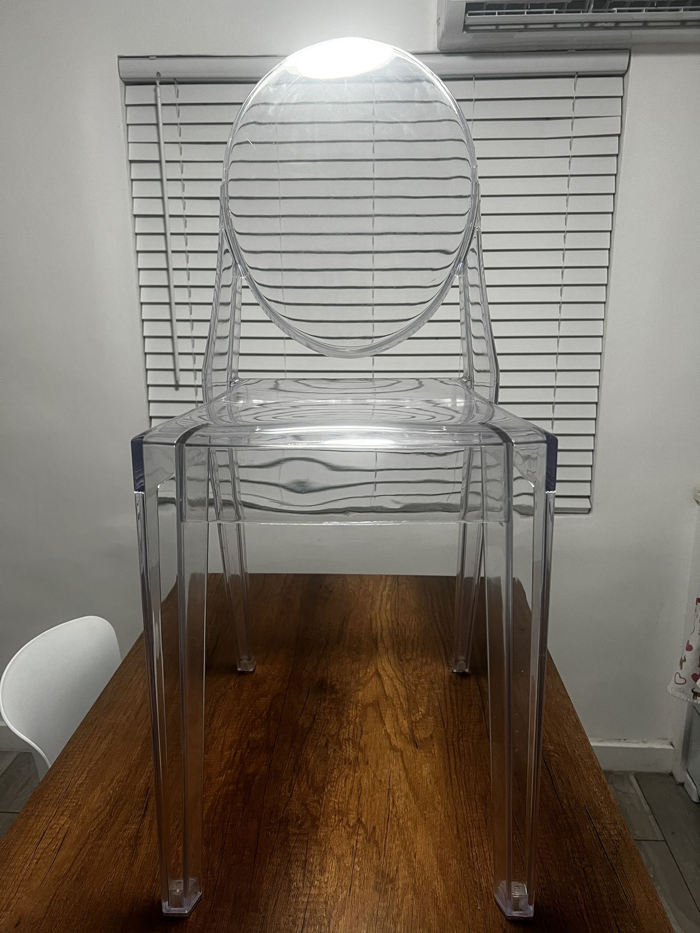Acrylic Clear Chair 