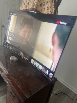 60in Samsung Curve 4k smart tv