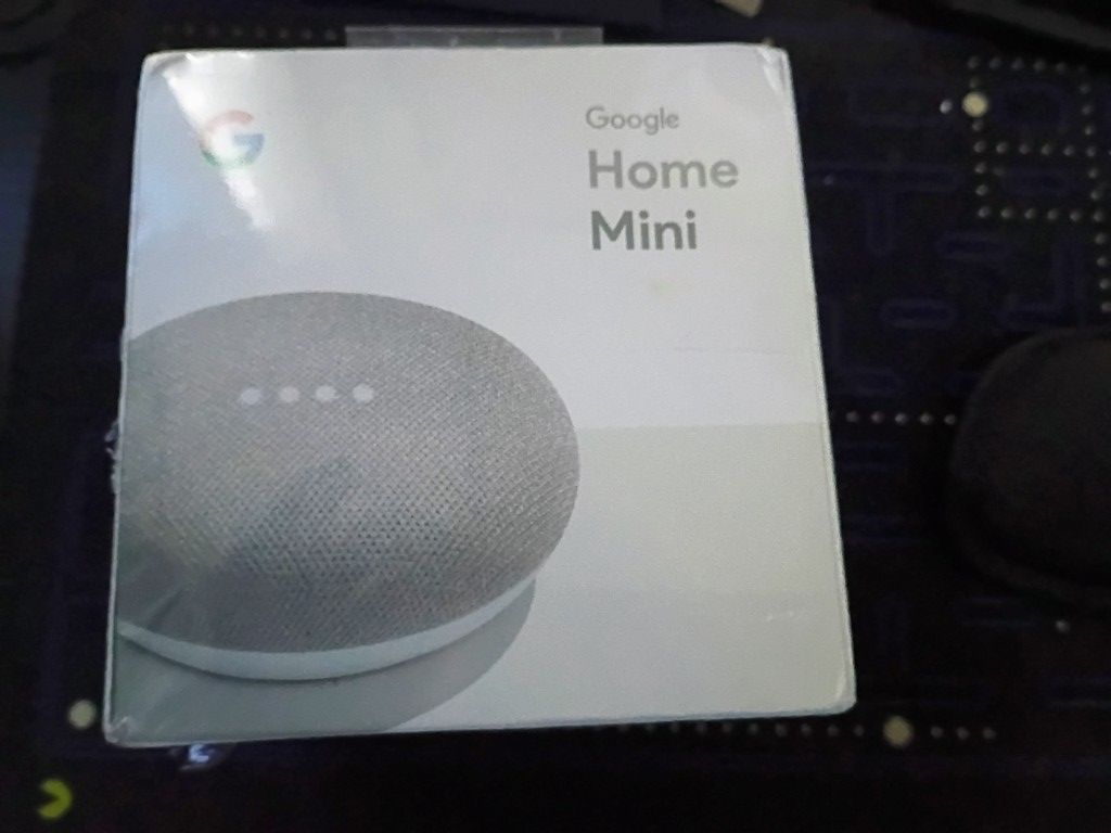 Google Home Mini