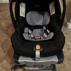 Chicco KeyFit 30 Infant Car Seat and Base