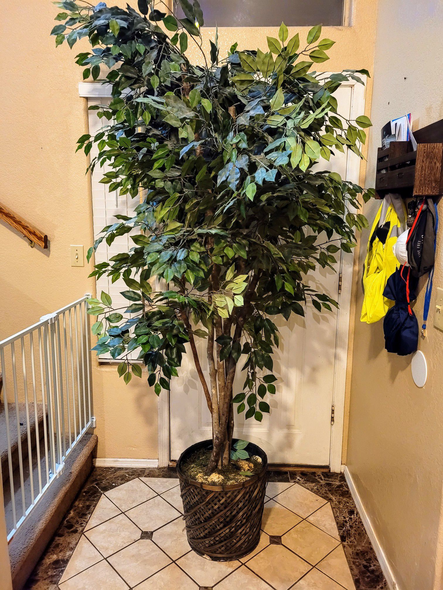 Free Artificial Tree