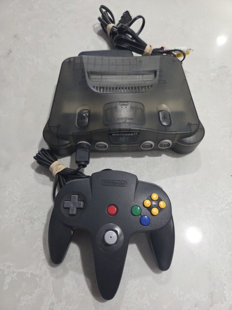 Nintendo 64 Console With Controller