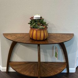 Console table