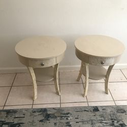 Set Of 2 Side Tables