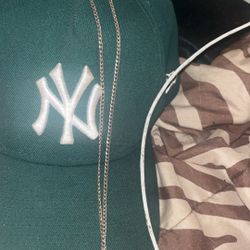 14k White Gold Chain