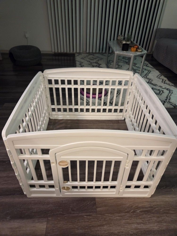 Plastic Dog Crate